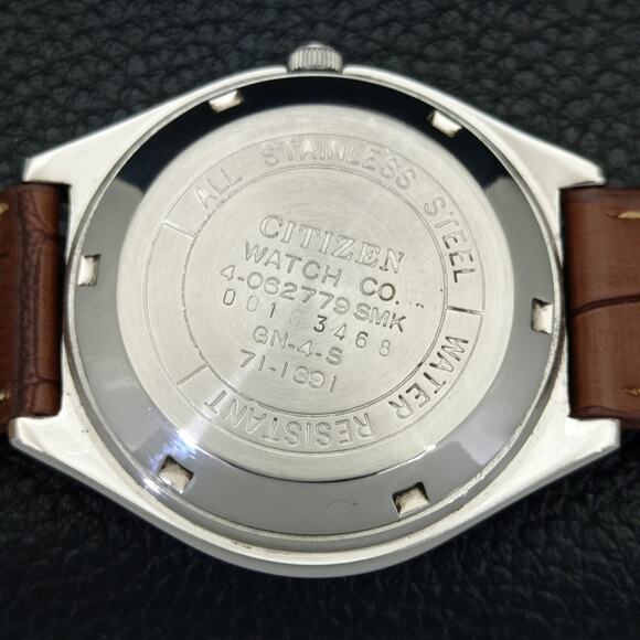 Vintage 1983 Citizen Automatic Mens Silver Watch W/daydate & Black accents - Picture 8 of 9